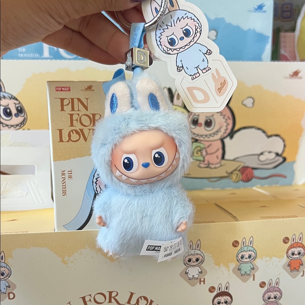 CONFIRMED “D” - PIN FOR LOVE - LABUBU